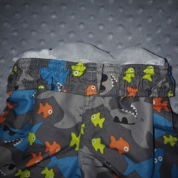 4/$20 Toddler boy George ocean swim trunks 2T - Picture 3 of 12